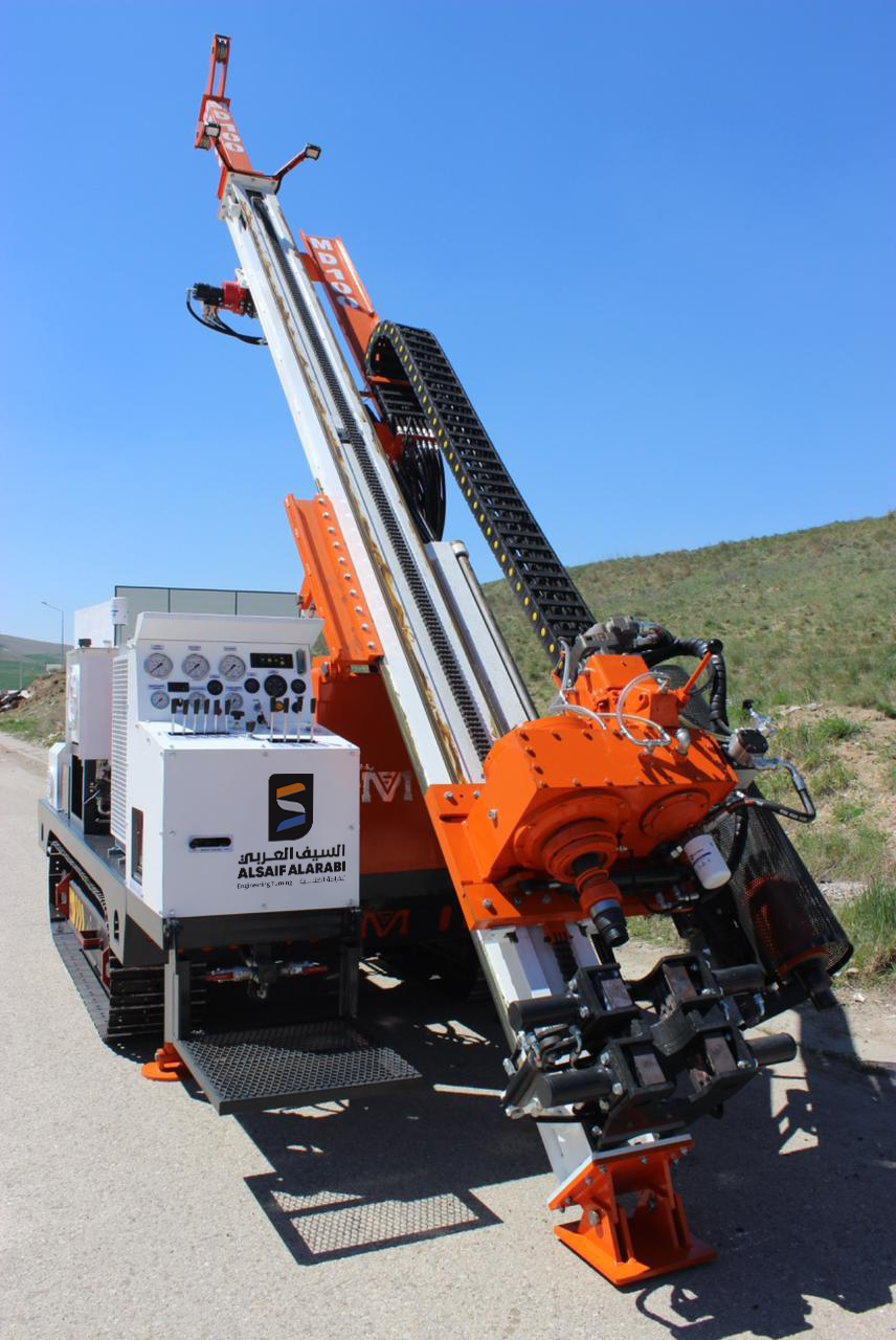 Crawler excavator